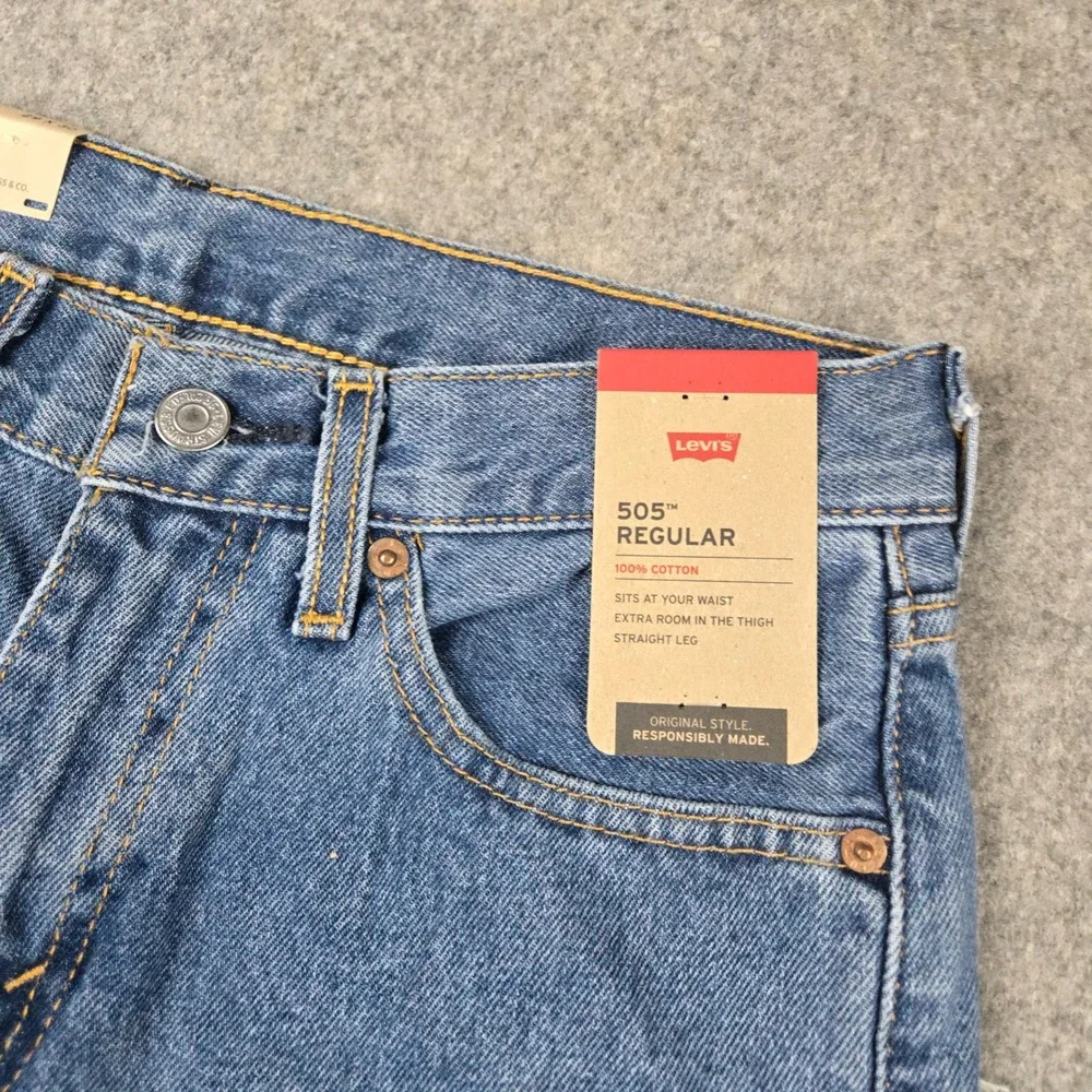Levi's 505 Jeans Mens 29x30 Black Regular Fit Straight Leg Denim Outdoors NEW